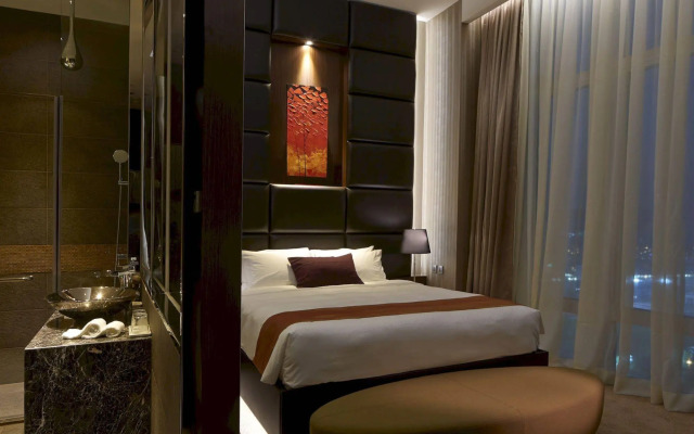 Crafa Harbour Hotel