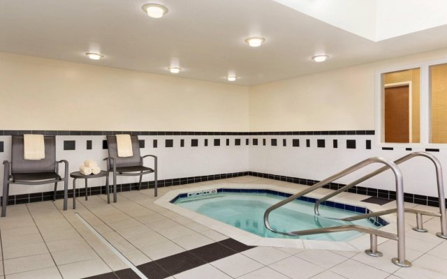 Fairfield Inn & Suites Toledo Maumee