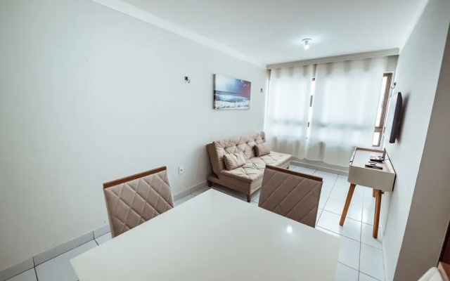 Apartamento com Garagem a 200m da Praia do Bessa