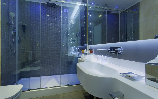 Artemide