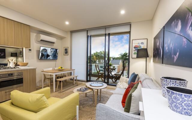 One Bedder With Pool Very Close to City