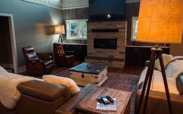 Grand Lodging Company