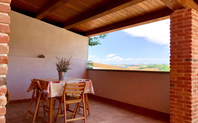 Cozy holiday home in the charming Urbino countryside