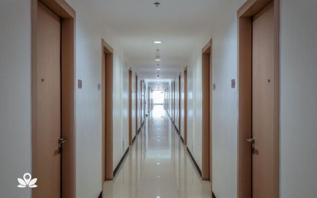 ZEN Rooms Light Residences EDSA
