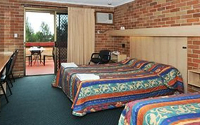 Windsor Riverview Inn