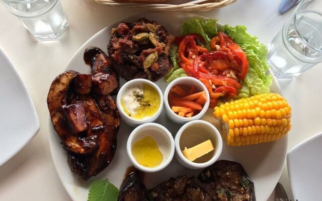 Horizon Ocean View Hotel and Yoga Center