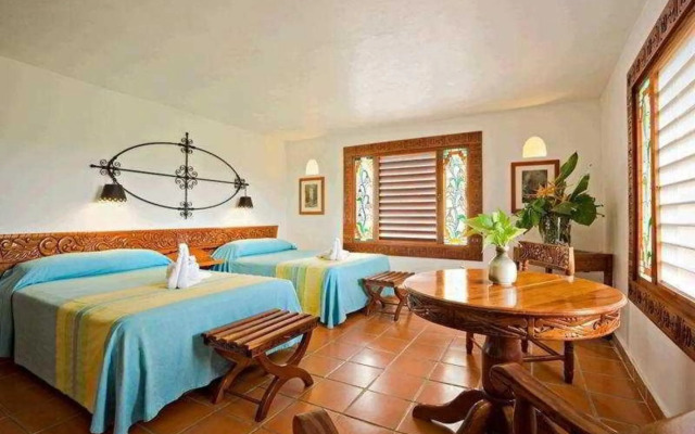 Mayaland Hotel & Bungalows