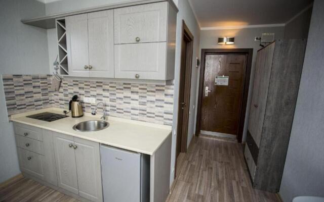 Apartment on Sherif Khimshiashvili Street 15b