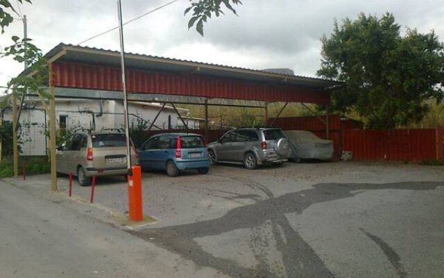 Ideal Studios