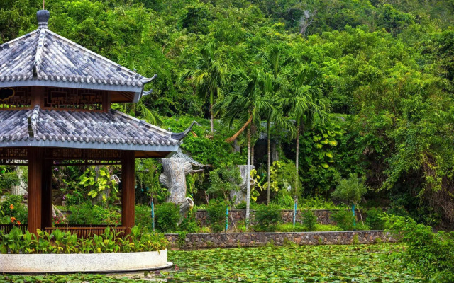 Yalong Bay Qiyue 216 swimming pool Meisu