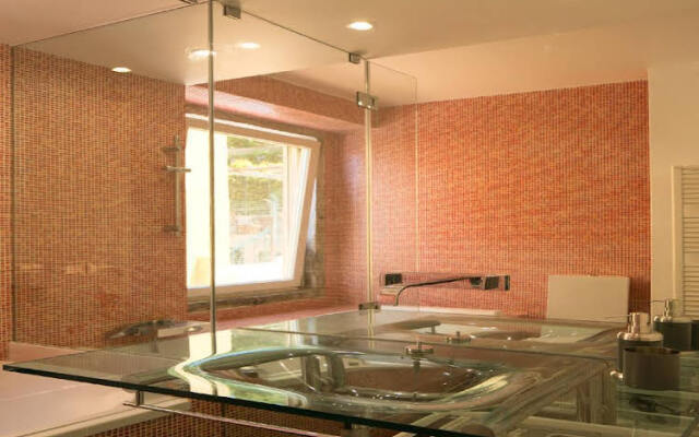 Downtown Cathedral Apartment Rentexperience