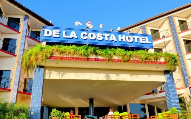 De la Costa Hotel
