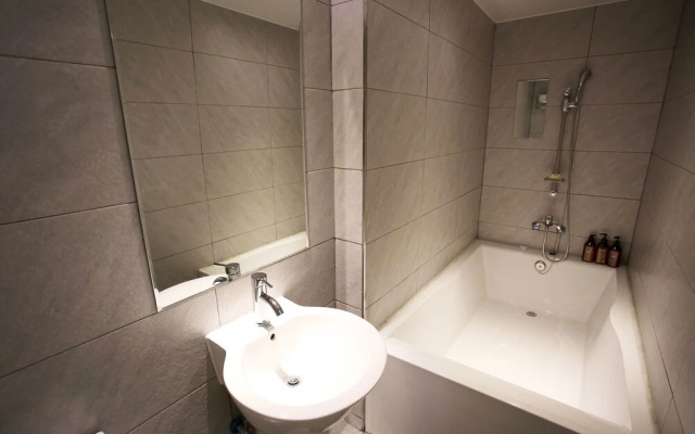 Chuncheon Hotel Lavender