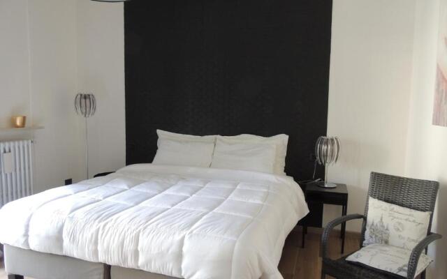 Appa49 vicino Ospedale Borgo Roma, Fiera e Univr