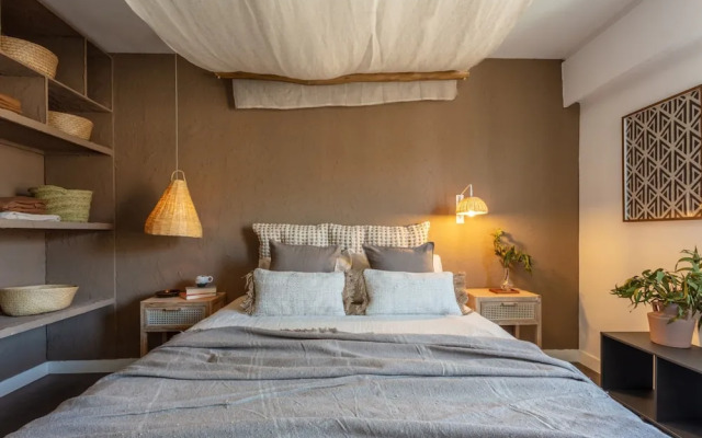 Wukro - 2 Bedrooms and Terrace in Chamber