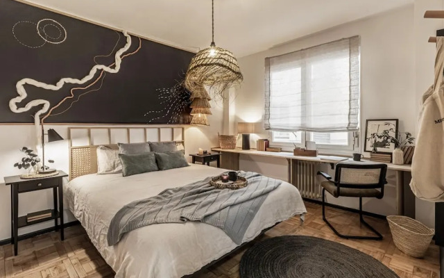 Taracea - 4 Bedrooms in Almagro