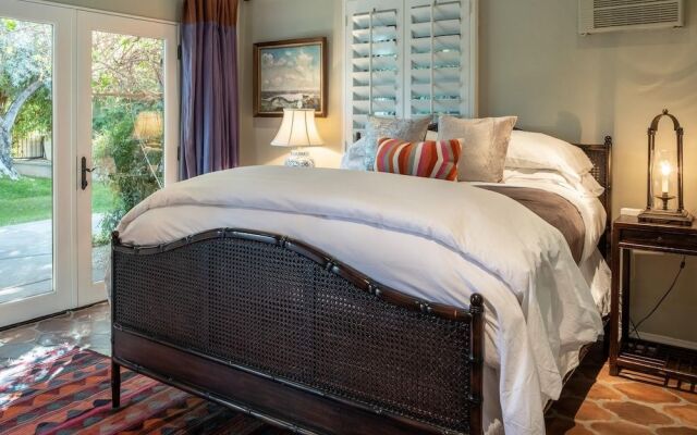 Villa Carmelita - The Sonny & Cher House