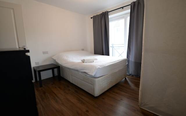 Elegant Apartment in Coventry near Museum