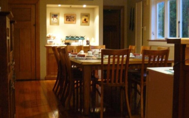 Holly Homestead B&B