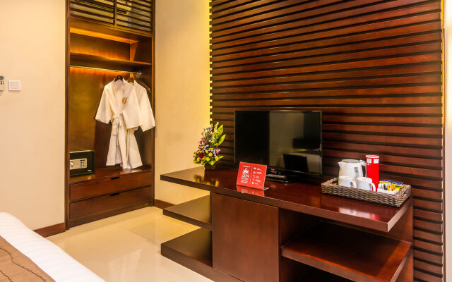 ZEN Premium Seminyak Braban