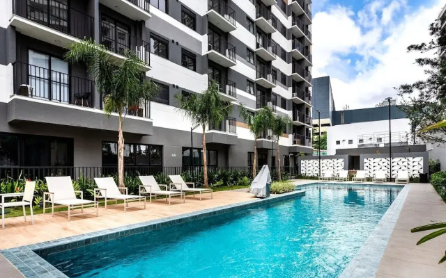 Piscina-AC-Academia-Brazilian Corner