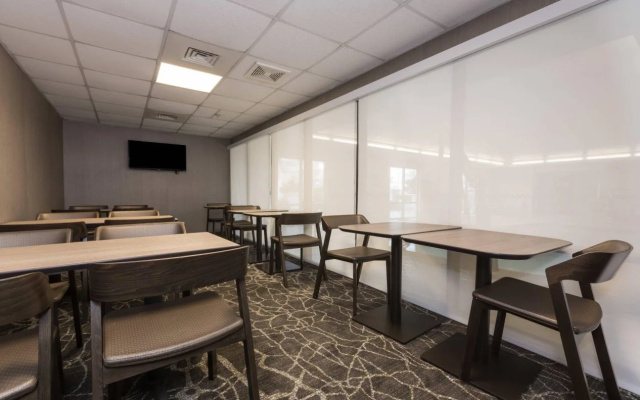 SpringHill Suites by Marriott Charlotte Concord Mills Spdwy