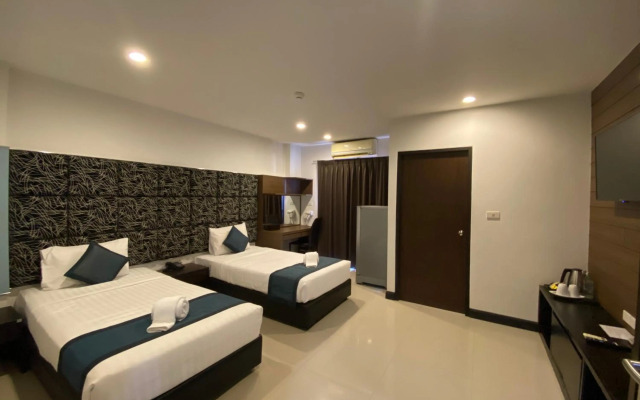 SUNSURI PHUKET, Nai Harn Beach