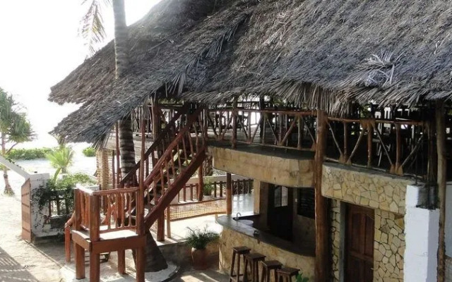 Pwani Silver Sand Beach Hotel