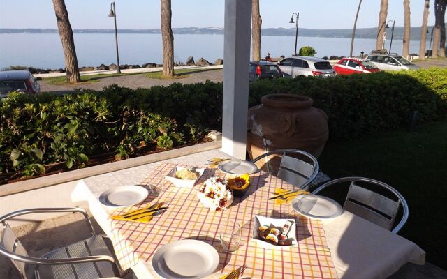 B&B La Terrazza sul Lago