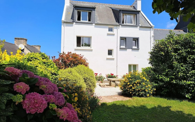 Semi-detached House, Plouguerneau