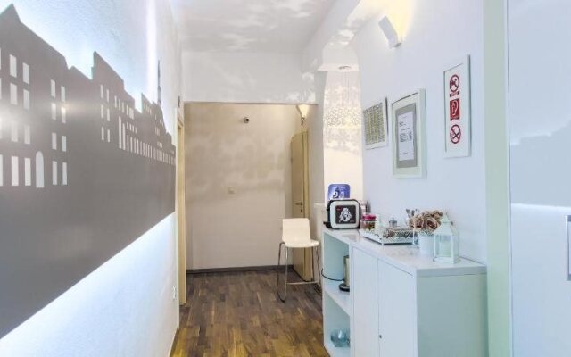 Split Urban Rooms I