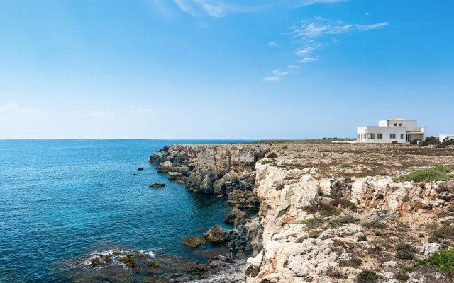Villa Capo Passero is an Exclusive Villa With Swimming Pool