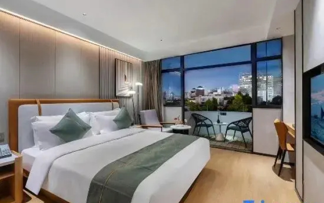 Best Western Hotel (Baiyun Tonghe Foreign Economics College)