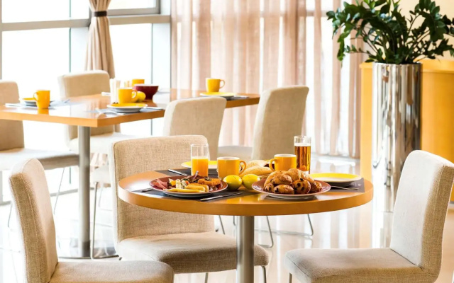 Ibis Abu Dhabi Gate