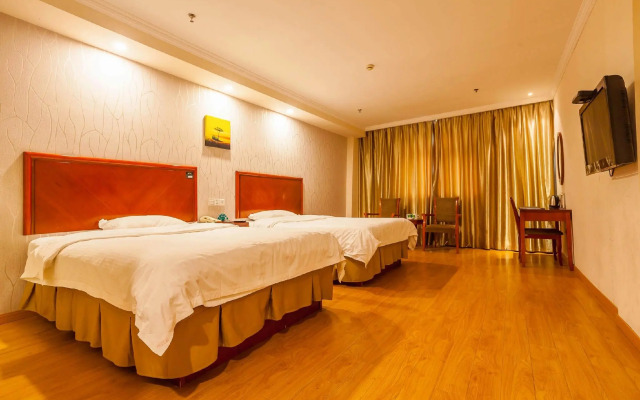 GreenTree Inn Jiangsu Suzhou Kunshan Shimao Plaza Hotel