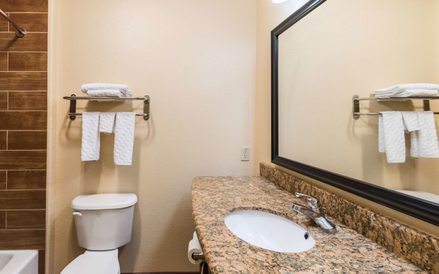 Motel 6 Joshua, TX