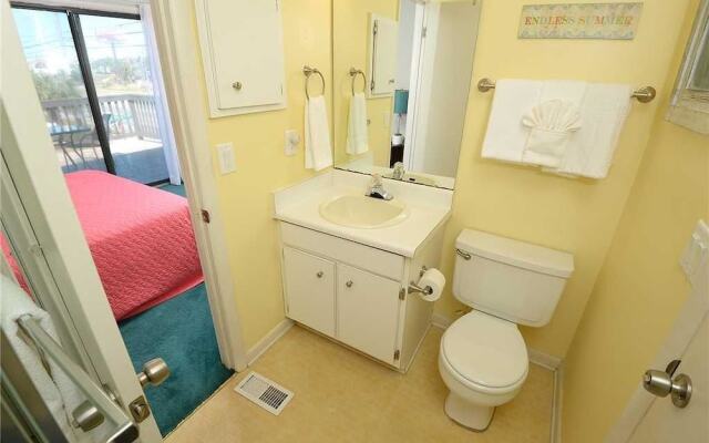 Tarpon 5 - Two Bedroom Condo