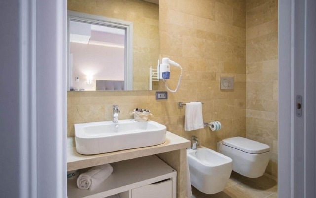 Netum Hotel