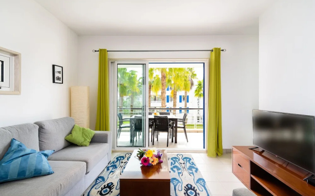 Marina Apartment by AGProperties