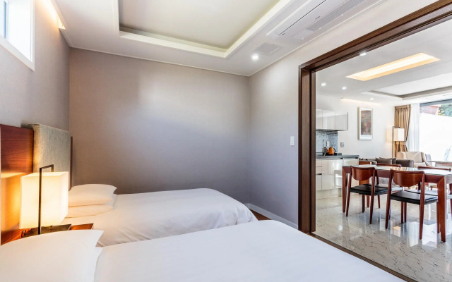 Ciel De Jeju Pool Villa & Resort