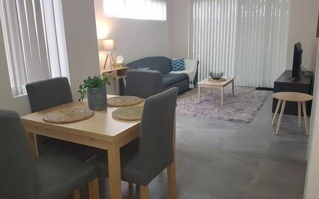 Luxuary Apartment near Airport