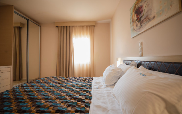 Molos Bay Hotel