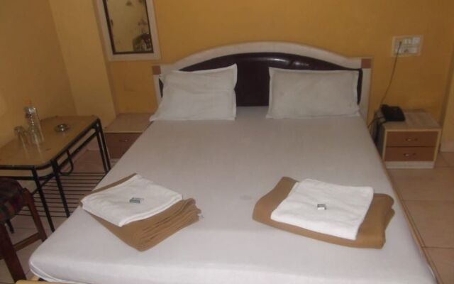Hotel Palms
