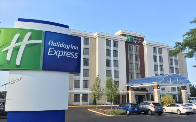 Holiday Inn Express Chicago NW - Arlington Heights, an IHG Hotel