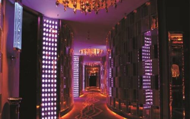 Yilan International Hotel