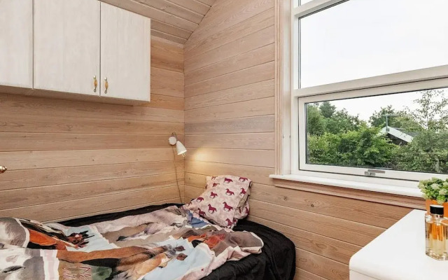 6 Person Holiday Home in Hals