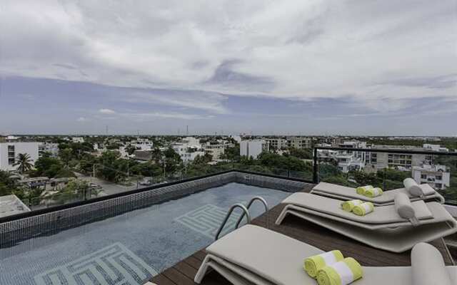 IT Luxury Condo by Tripintravel