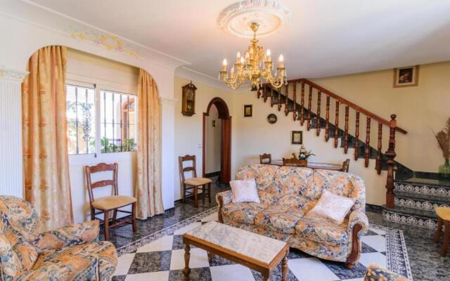 Casa Luna Alora by Ruralidays