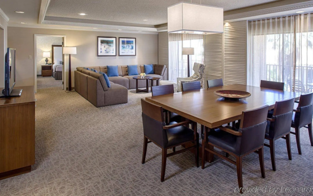 Crowne Plaza Phoenix - Chandler Golf Resort by IHG