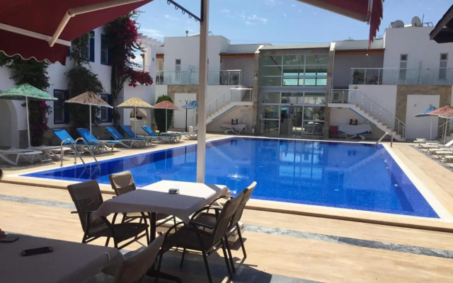 Paradise Apart Hotel